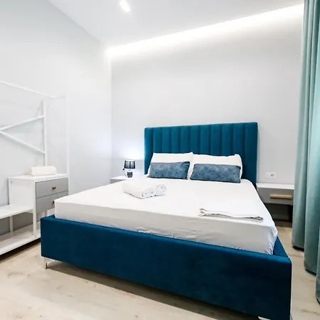 Villa Christianna Free Parking דירה